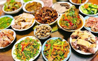 潮汕砂锅粥配料丰富